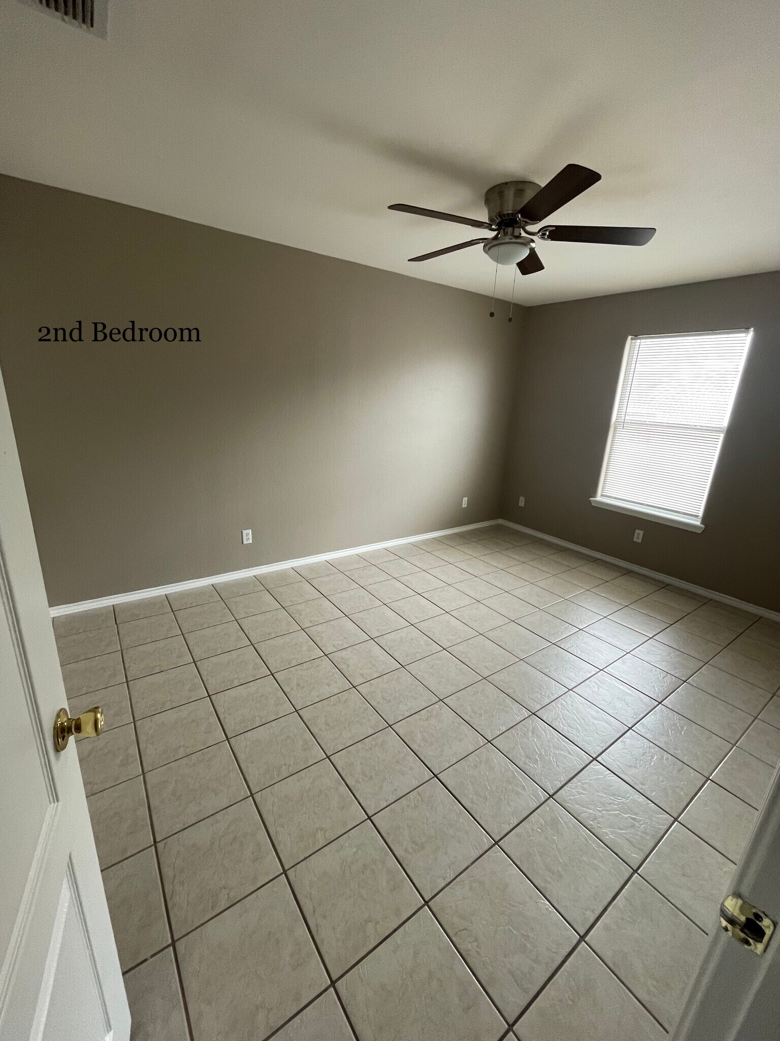 Master Bedroom - 717 Sonesta Dr