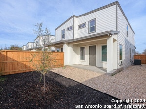 Building Photo - 211 San Salvador Ave