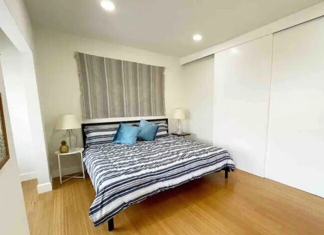 Building Photo - 1541 Berkeley St