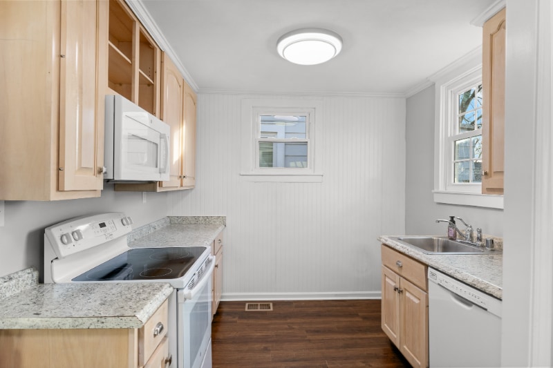 Building Photo - 524 Warnock St