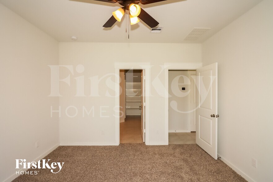Building Photo - 15418 Formaston Dr