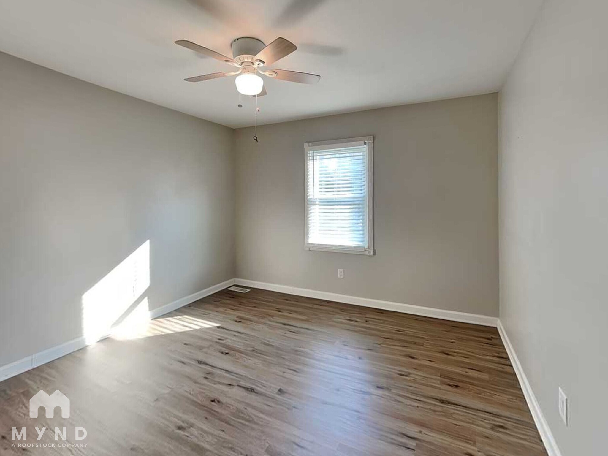 Building Photo - 3610 Spring Leaf Ln