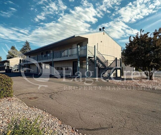 Building Photo - 17-19 S Roosevelt St