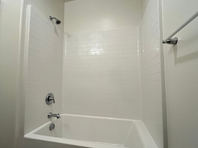Building Photo - 2327 Verano Wy.