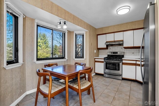 Building Photo - 163 Goldmine Ln
