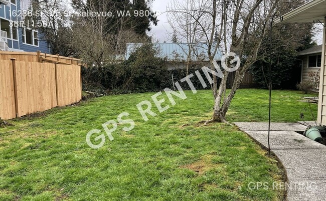 Building Photo - 16236 SE 9th St