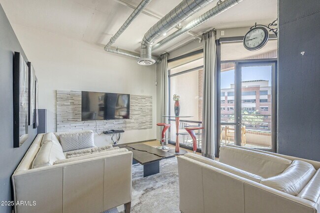 Building Photo - 7301 E 3rd Ave