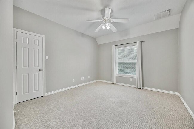 Building Photo - 63 E Slatestone Cir