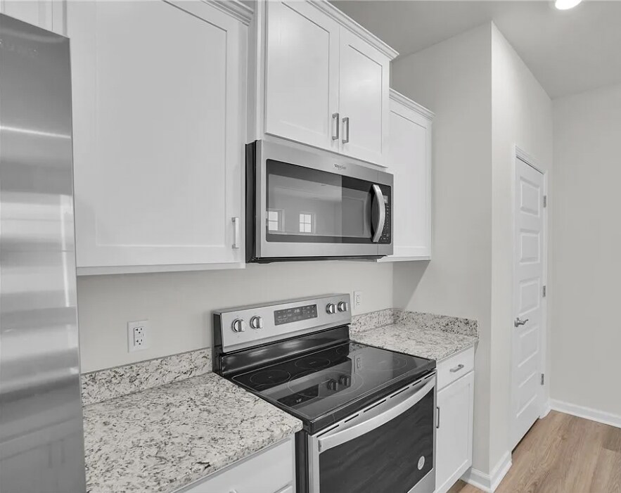Building Photo - 139 Holloway Hl