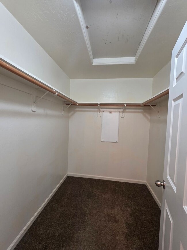 Building Photo - 11805 Holabird Ave