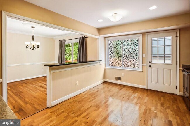 Building Photo - 4243 Worcester Dr
