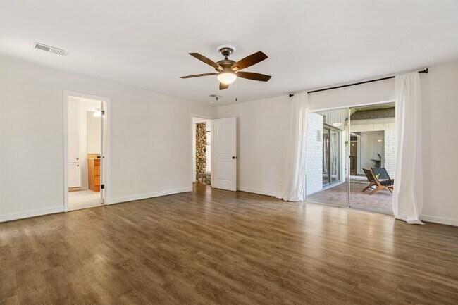 Building Photo - 3219 Chippers Crossing