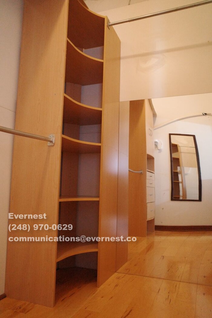 Building Photo - 78 Watson St