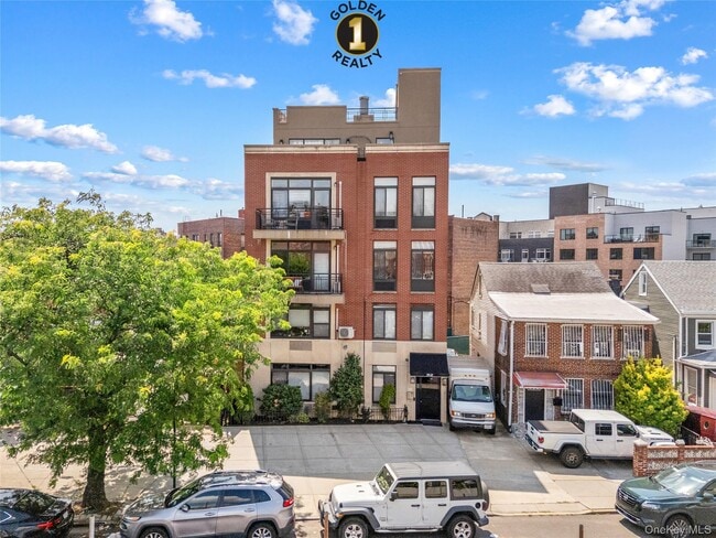 Building Photo - 29-11 12th St