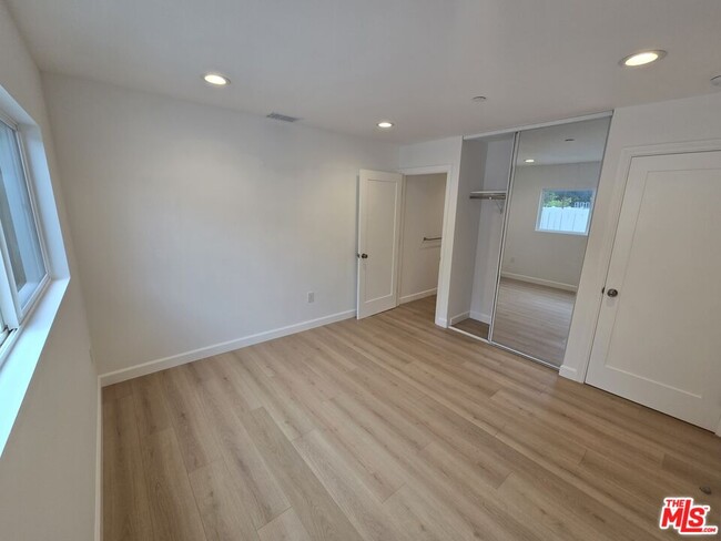 Building Photo - 14756 Lemay St