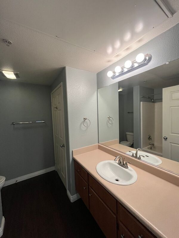 Building Photo - 44740 Adam Ln