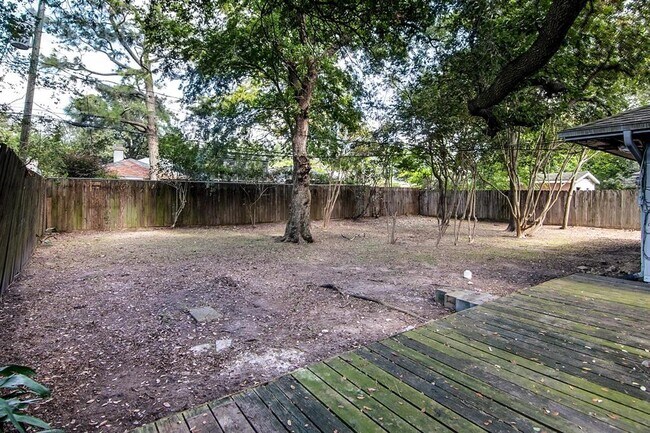 Building Photo - 5538 Pagewood Ln
