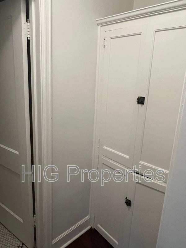 Building Photo - 1530 N Downing St