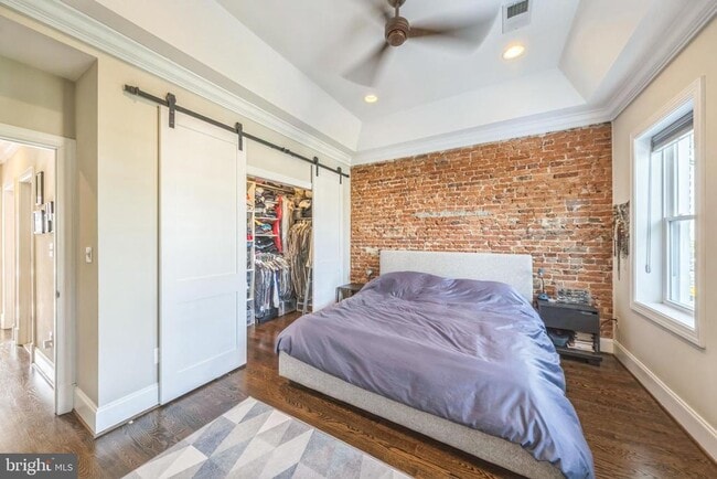 Building Photo - 4213 4th St NW