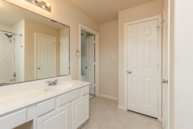 Building Photo - 13906 Marigold Bloom Ln