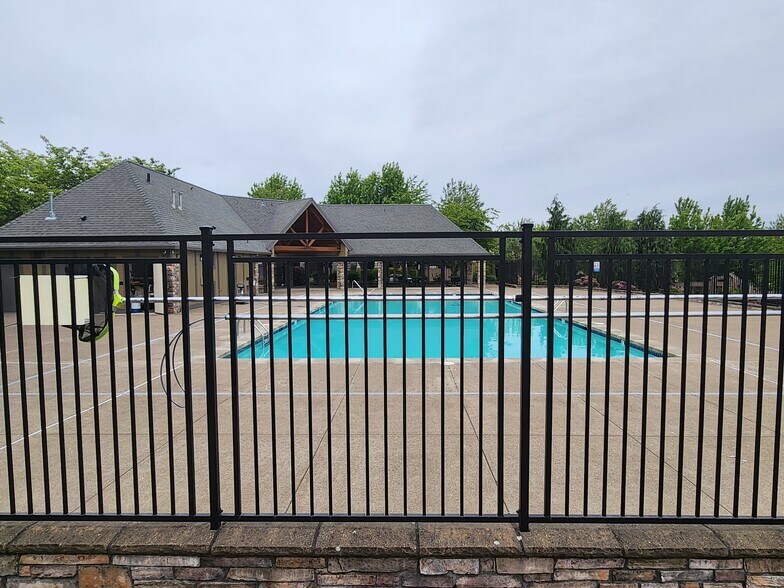 Community Pool - 6128 NW Trowbridge Dr