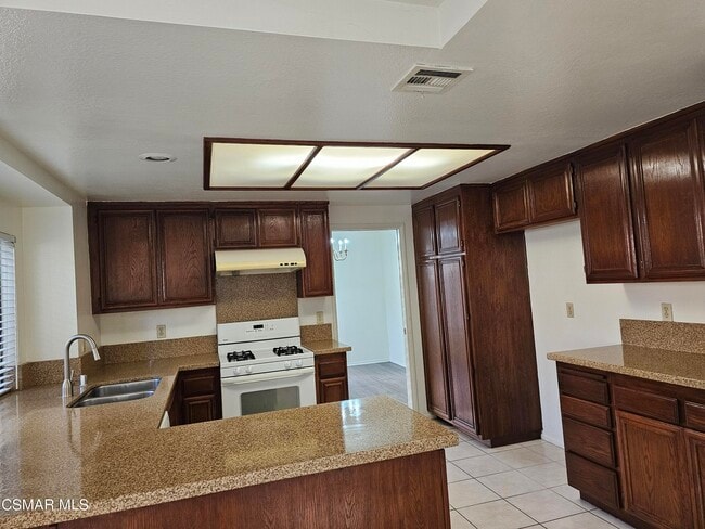 Building Photo - 2752 Annandale Ln