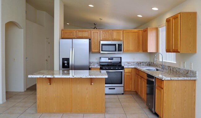 Building Photo - 2633 W Cezanne Cir