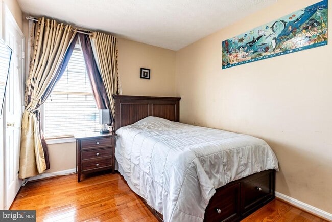 Building Photo - 12212 Birchview Dr