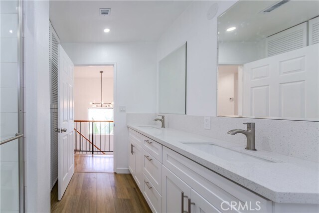 Building Photo - 5232 Topanga Canyon Blvd