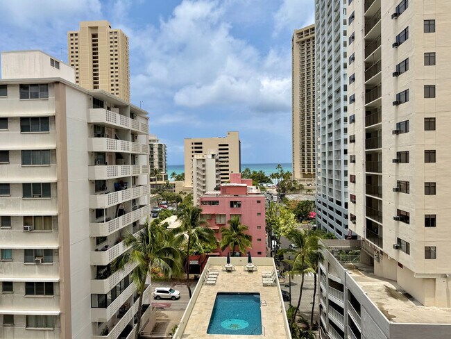 Building Photo - 2440 Kuhio Avenue-SI ID1564193P