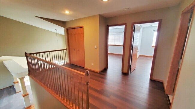 Building Photo - 4260 Windemere Way