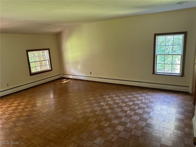 Building Photo - 13993 Sweetbriar Ln