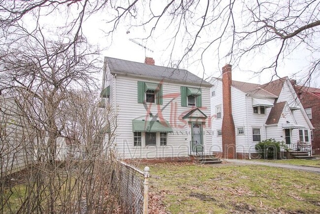 Building Photo - 3801 Woodridge Rd