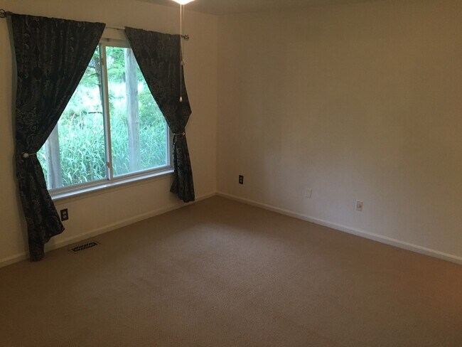 Building Photo - 662 Seawatch Cove