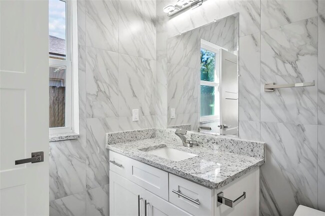 Building Photo - 9 Slatington Pl
