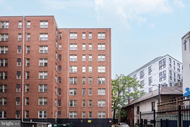Building Photo - 1314 Massachusetts Ave NW