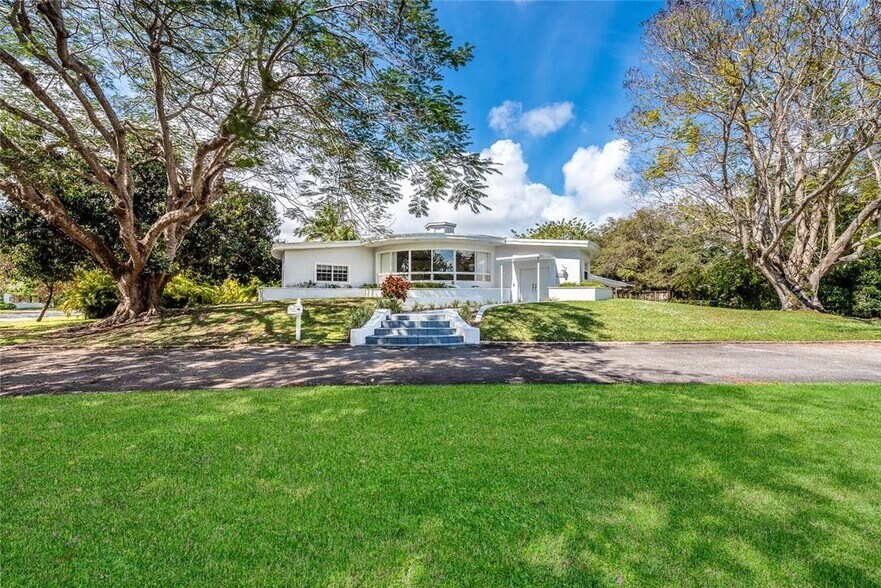 Primary Photo - 6205 SW 108th St