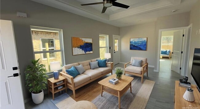 Building Photo - Amazing Brand new executive apartment in Edinburg