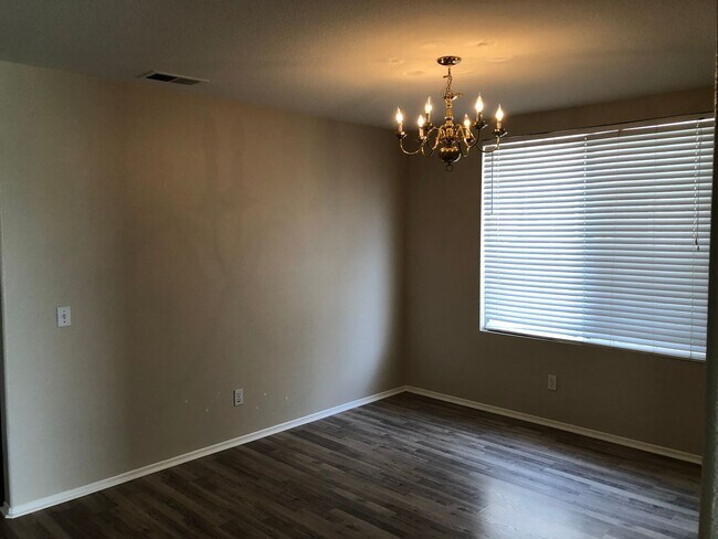 Building Photo - 3 bedroom Vail Ranch home