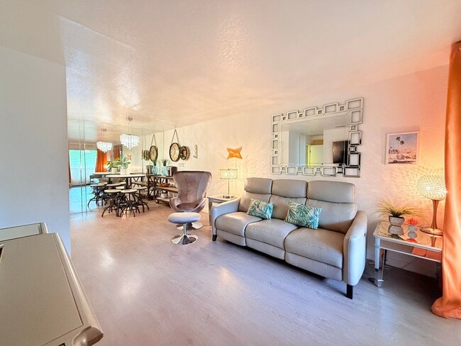 Building Photo - AVAILABLE NOW!! Lovely Upper Level - 1 Bedroom 1 Bathroom in Palm Springs Villas II!