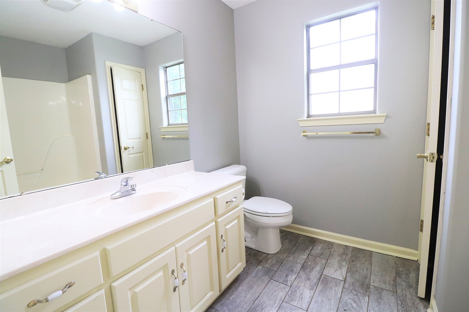 Building Photo - 56 Timberwood Dr