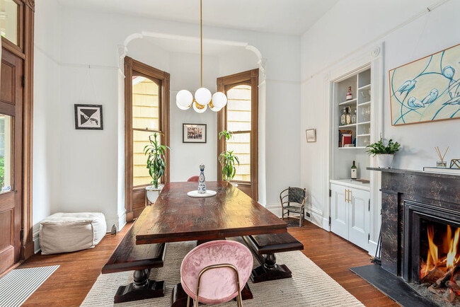 Building Photo - 2234 NW Johnson St