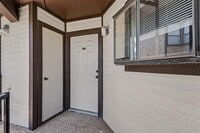 Building Photo - 276 Henry Chandler Dr