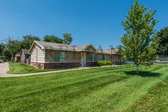 Building Photo - 4204 Newell St