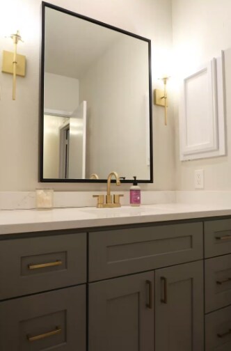 Building Photo - 15218 Bent Moss St