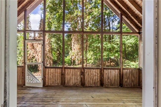 Building Photo - 4565 Ashmore Cir