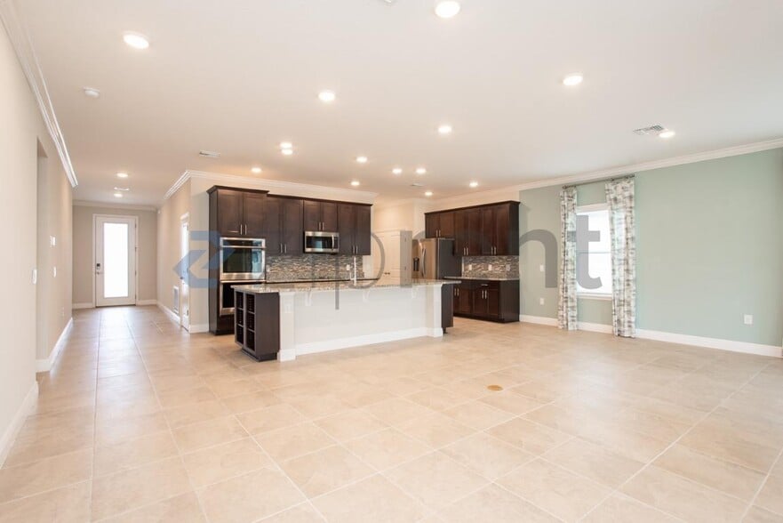 Building Photo - 2129 NW 248th Wy