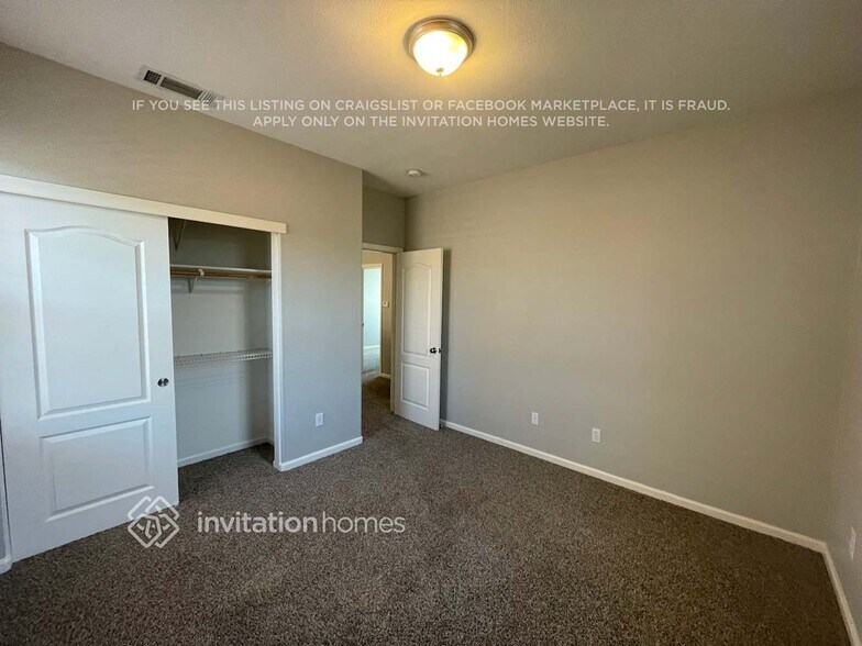 Building Photo - 1120 Villaggio Cir