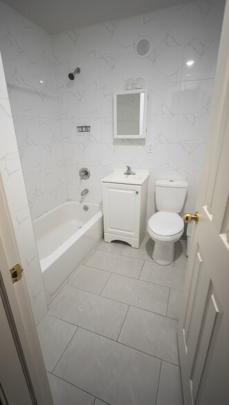 Building Photo - 34-16 58th St