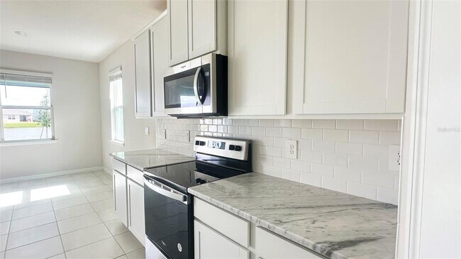 Building Photo - 17915 Cantarina Cove